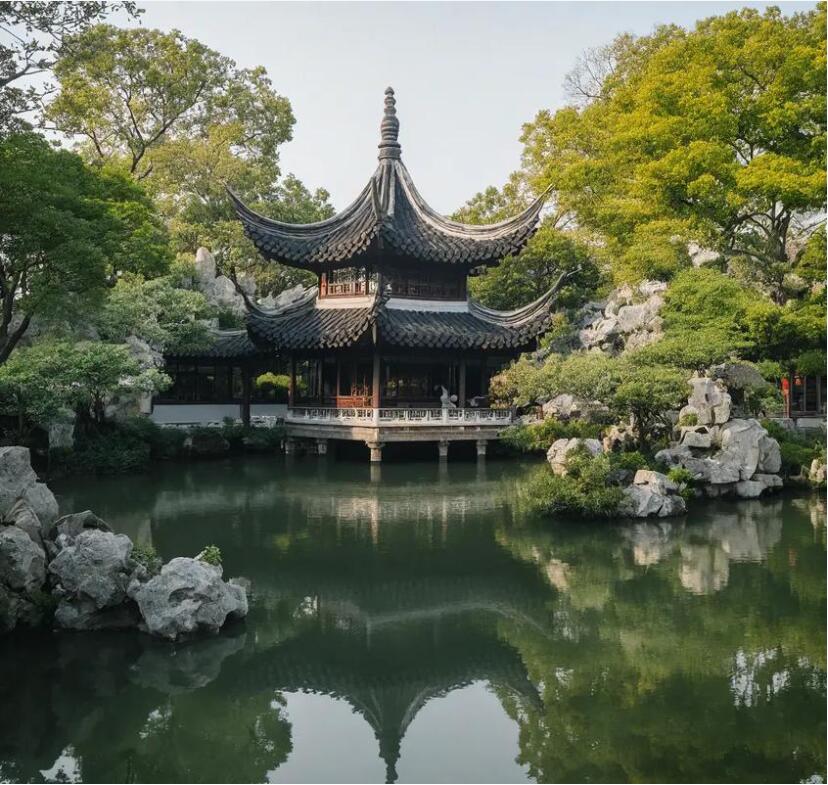 鞍山未来餐饮有限公司